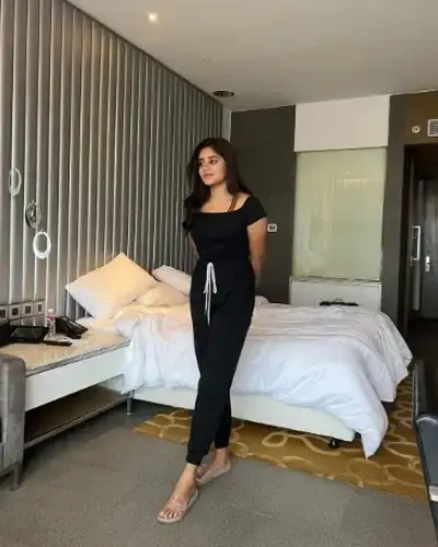 Call Girls Vallabhipur Cash On Delivery
